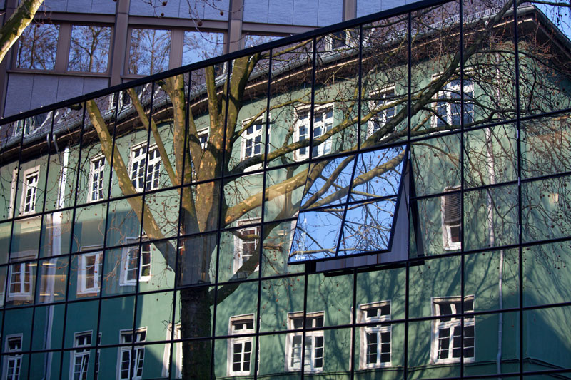Glasfassade Volksbank Ruhr-Mitte